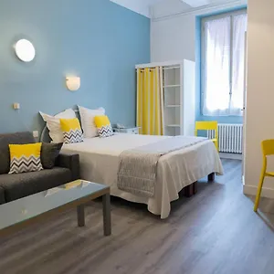 ** Hotel Toppin Frankreich