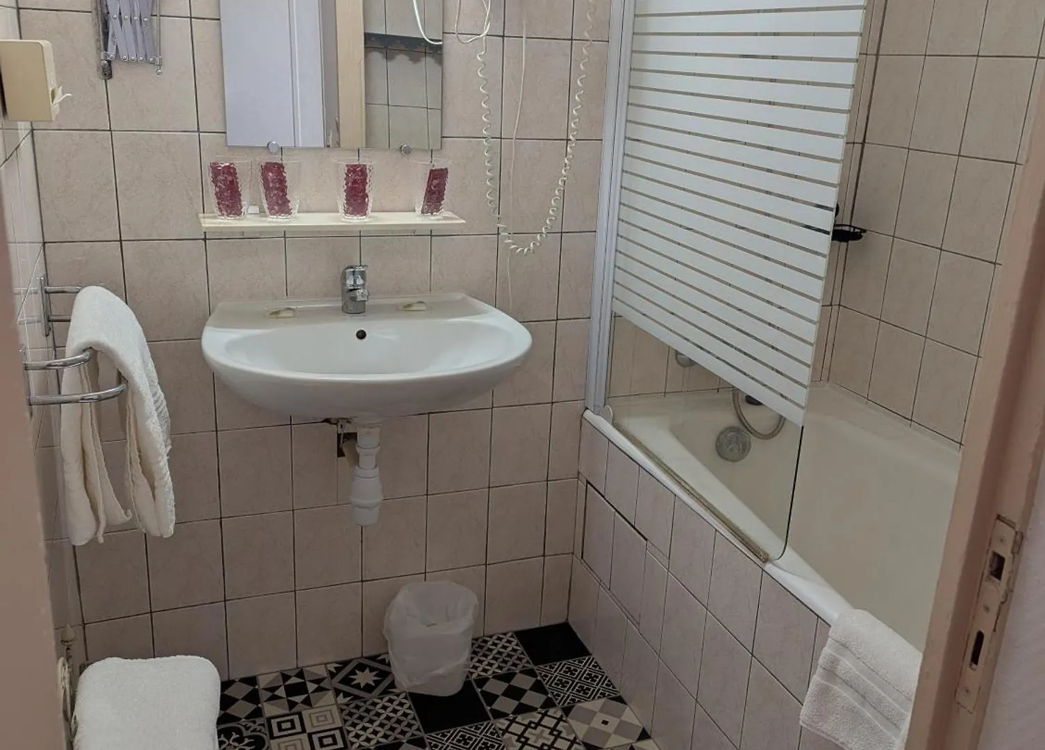 Hotel Du Parc 몽뗄리마