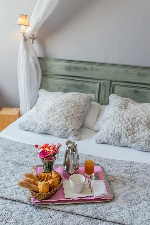 Hotel Du Parc 몽뗄리마 2*,